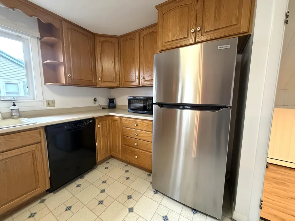 123 Fifteenth Street Bangor ME 04401
