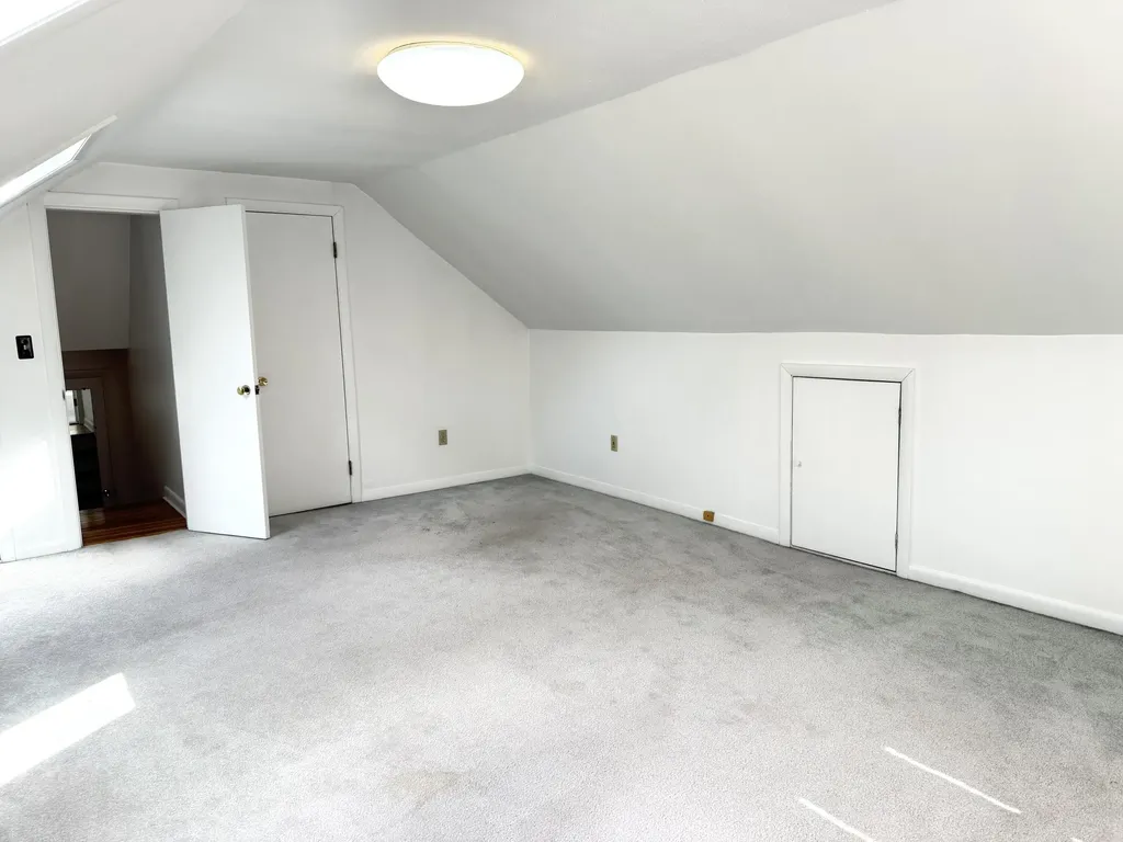 123 Fifteenth Street Bangor ME 04401