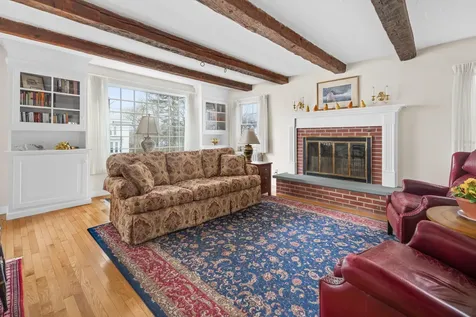27 Academy Street South Berwick ME 03908
