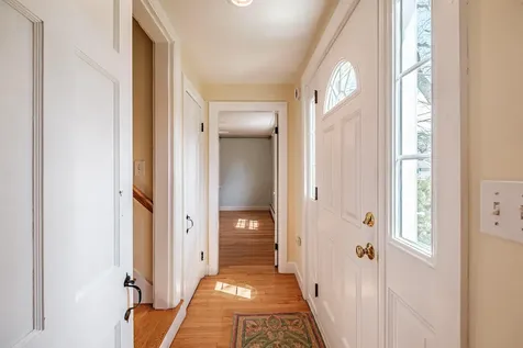 9 Pleasant Avenue Scarborough ME 04074