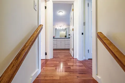 9 Pleasant Avenue Scarborough ME 04074