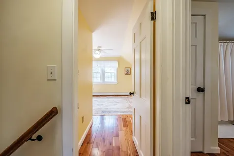 9 Pleasant Avenue Scarborough ME 04074
