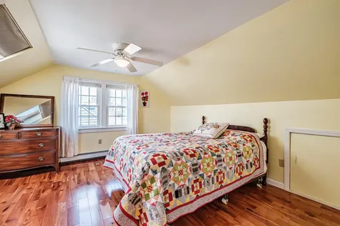9 Pleasant Avenue Scarborough ME 04074