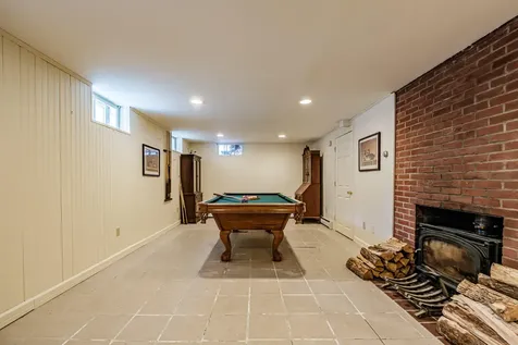 9 Pleasant Avenue Scarborough ME 04074