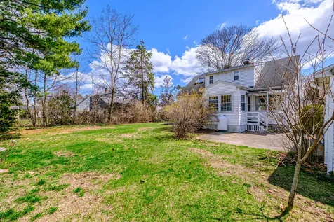 9 Pleasant Avenue Scarborough ME 04074