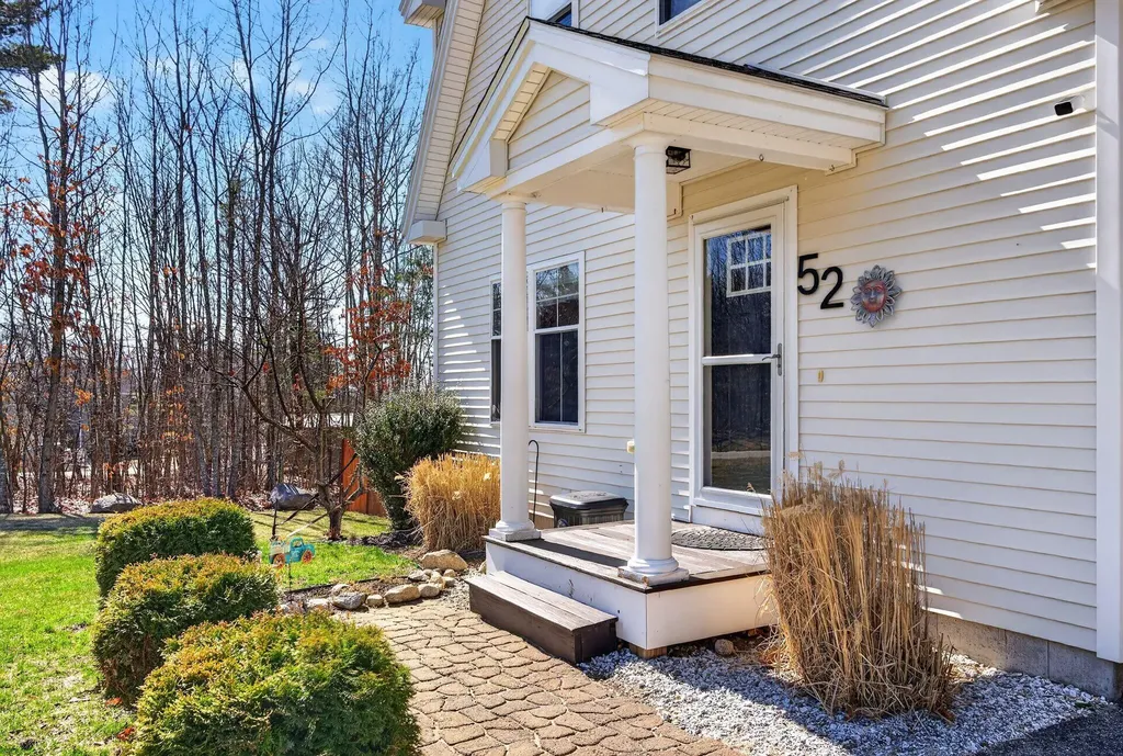 52 Harvest Hill Road Windham ME 04062