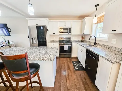 19 Panoramic Drive Waterboro ME 04030