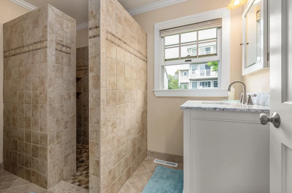 454 Ocean Avenue Wells ME 04090