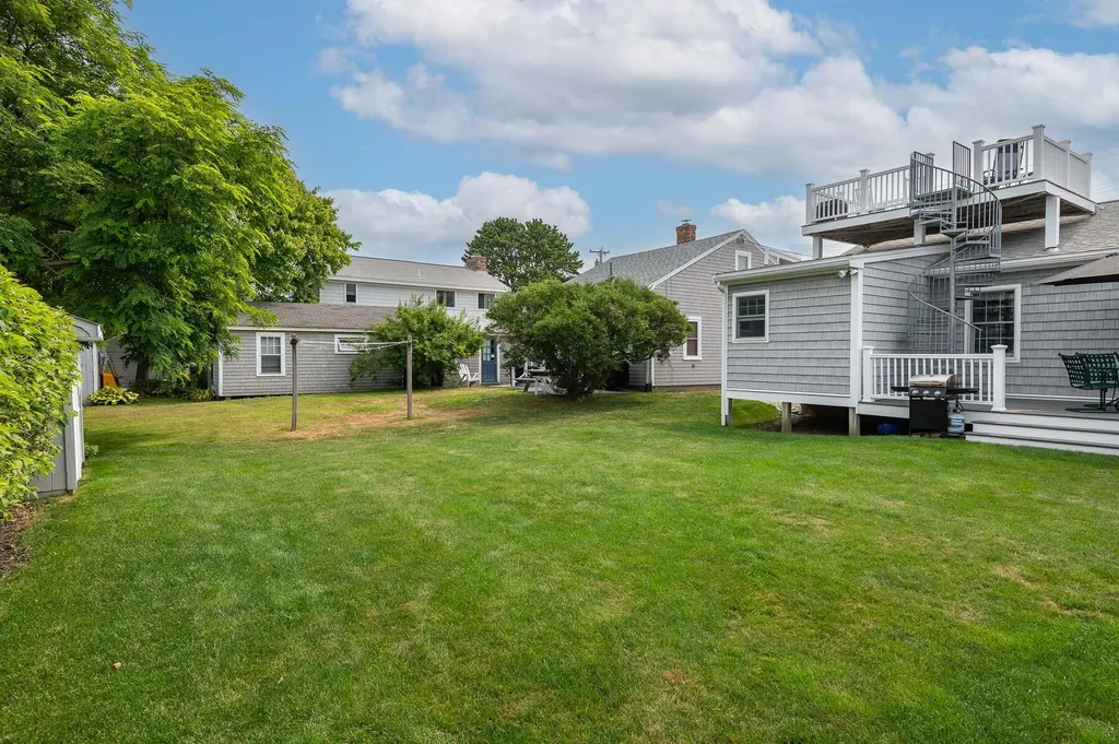 454 Ocean Avenue Wells ME 04090