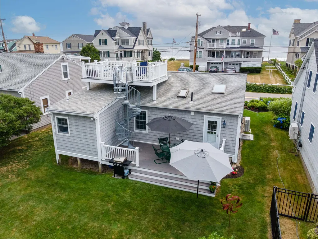 454 Ocean Avenue Wells ME 04090