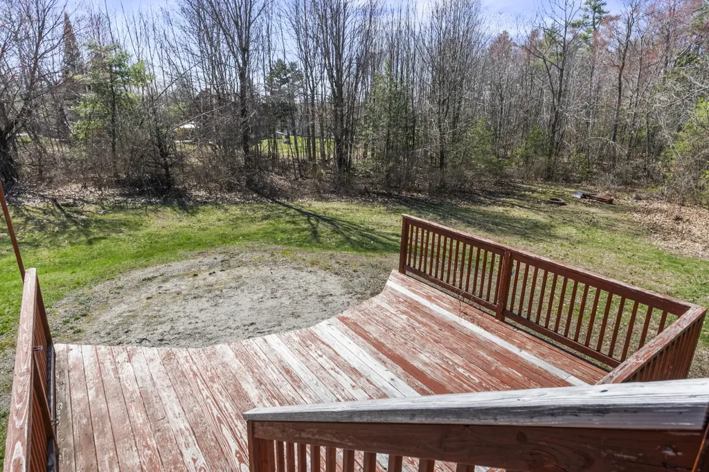 8 Elliott Road Gorham ME 04038