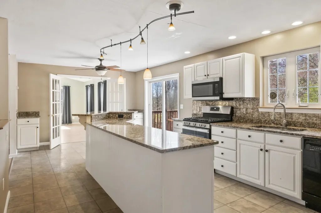 8 Elliott Road Gorham ME 04038