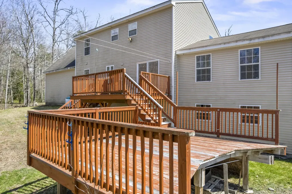 8 Elliott Road Gorham ME 04038