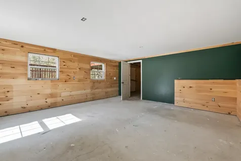 8 Elliott Road Gorham ME 04038