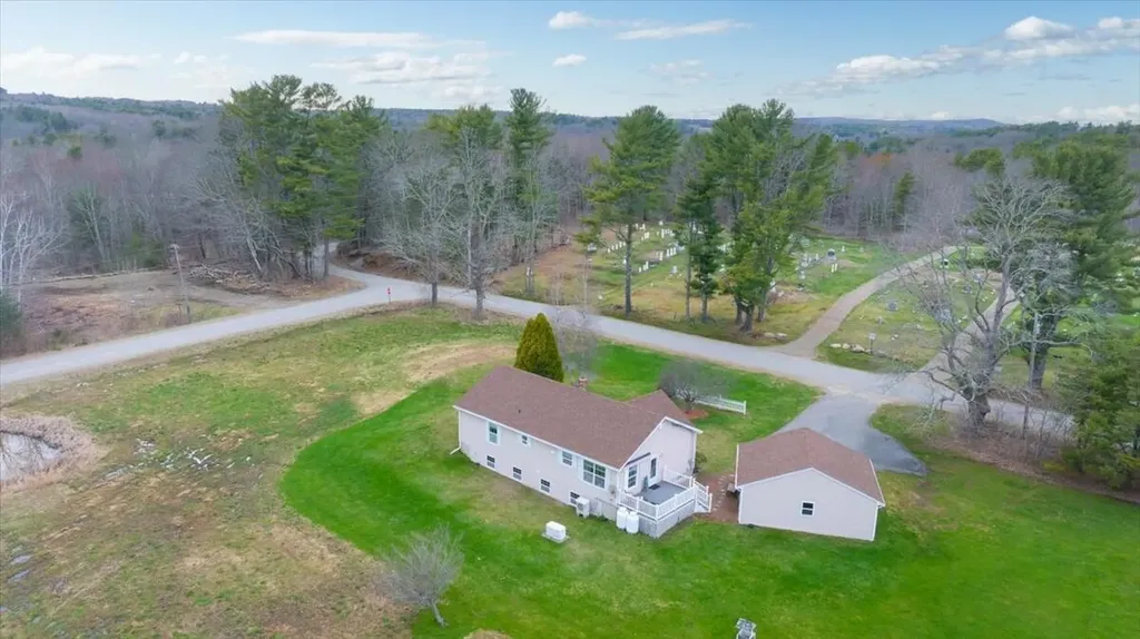 136 Stirling Road Warren ME 04864