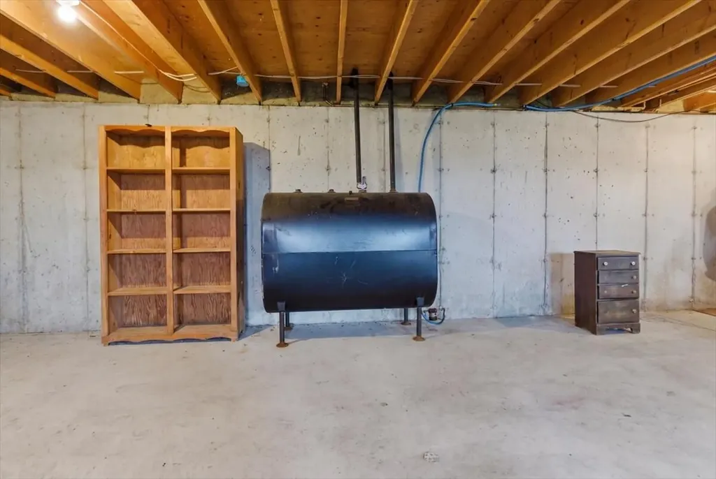 136 Stirling Road Warren ME 04864