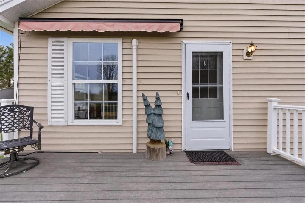 136 Stirling Road Warren ME 04864