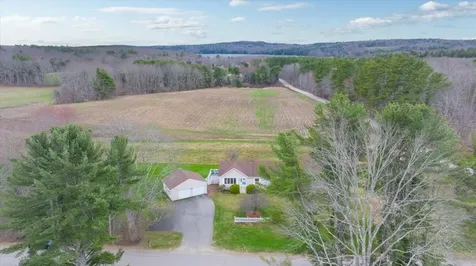 136 Stirling Road Warren ME 04864