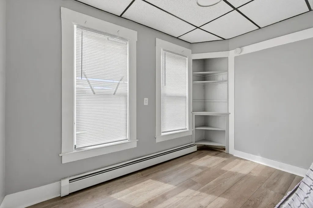 153 Pine Street Lewiston ME 04240