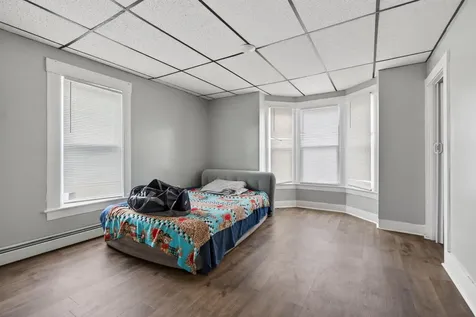 153 Pine Street Lewiston ME 04240