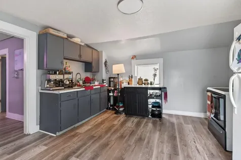 153 Pine Street Lewiston ME 04240