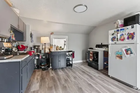 153 Pine Street Lewiston ME 04240
