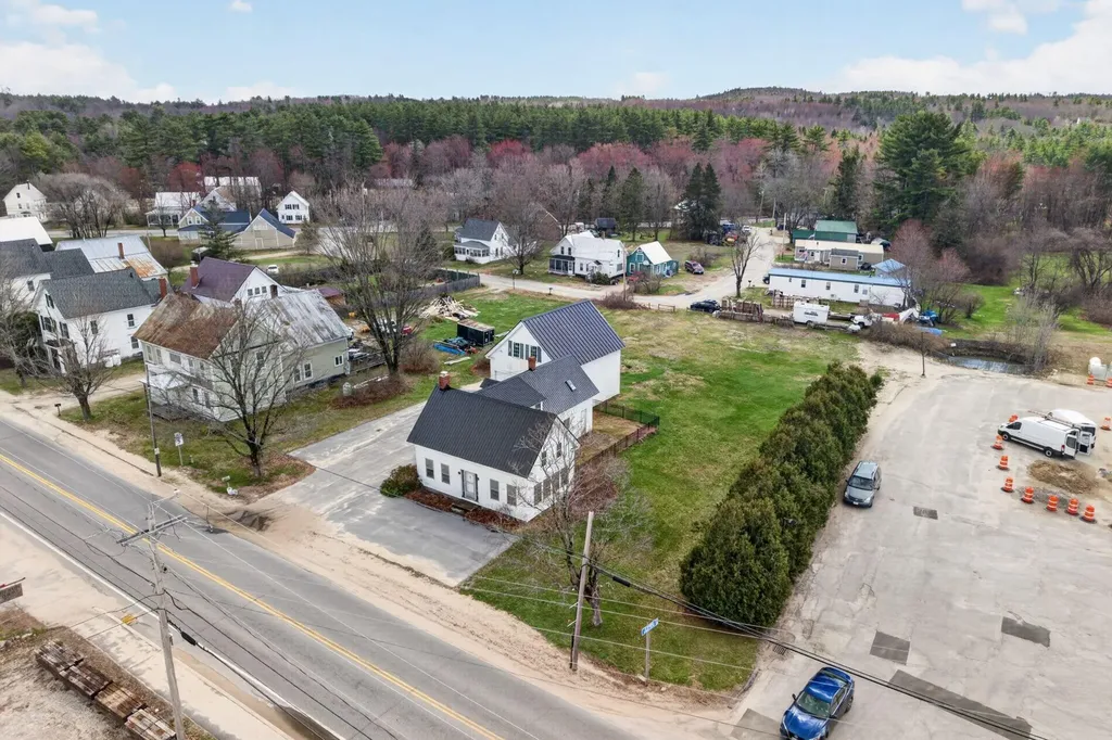 110 Maple Street Cornish ME 04020