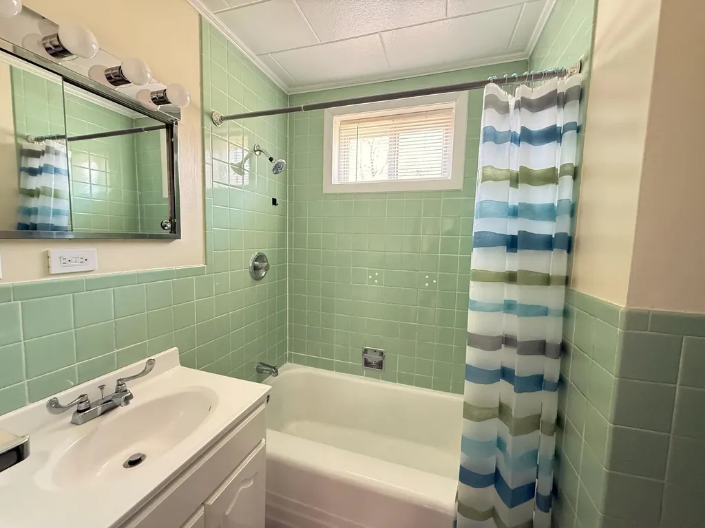13 Green Street Houlton ME 04730