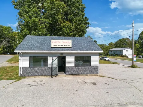 1198 Main Street Clinton ME 04927