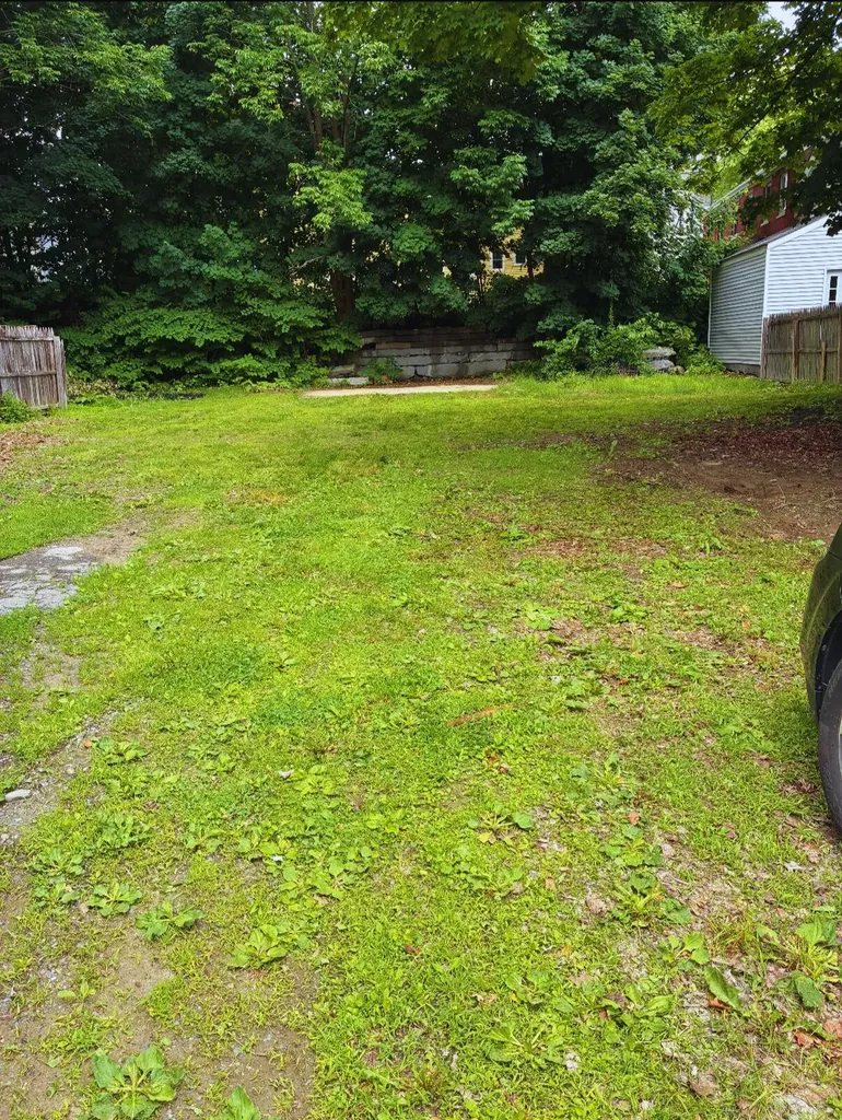 35 Oak Street Augusta ME 04330