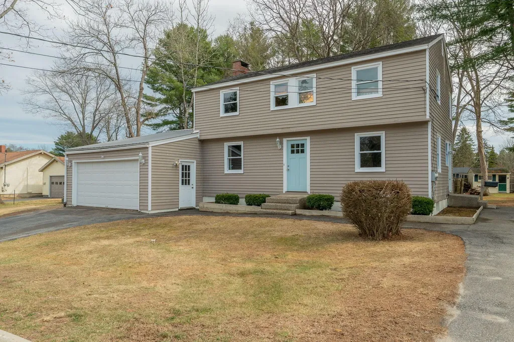 7 Patricia Road Brunswick ME 04011