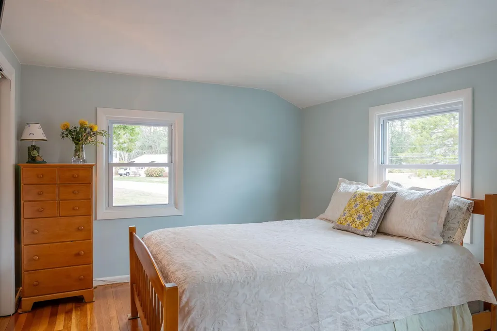 7 Patricia Road Brunswick ME 04011