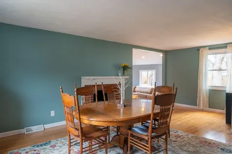 7 Patricia Road Brunswick ME 04011