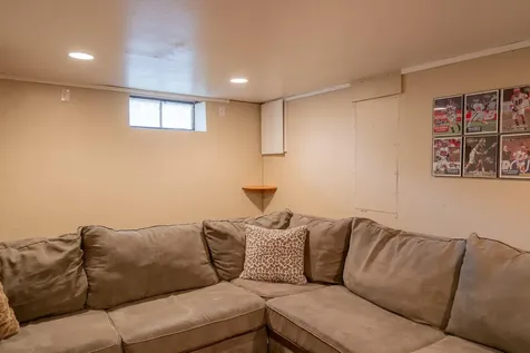 7 Patricia Road Brunswick ME 04011