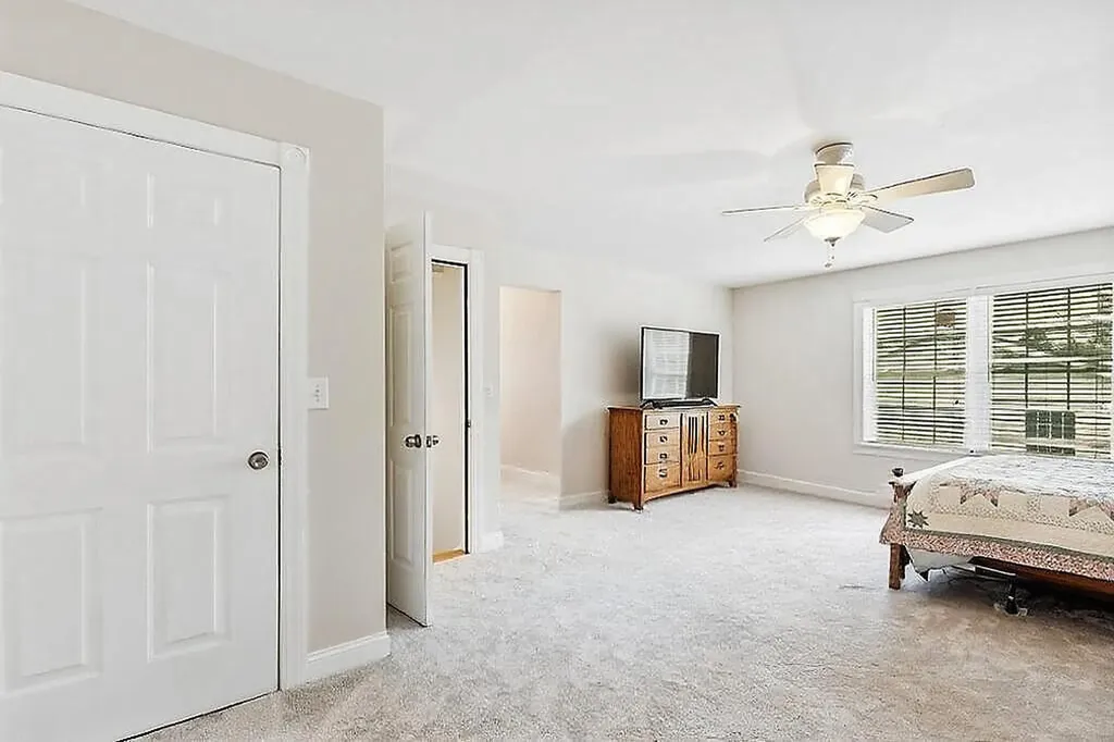 77 Glen Street Augusta ME 04330