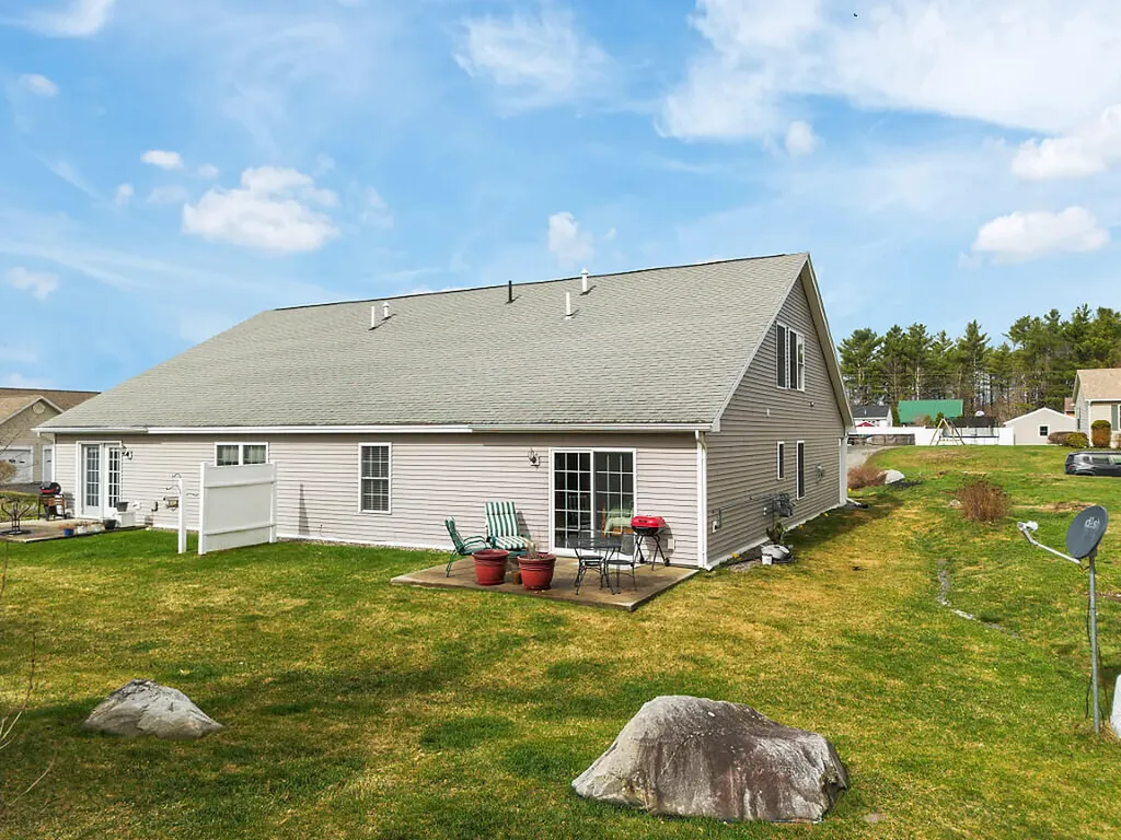 77 Glen Street Augusta ME 04330