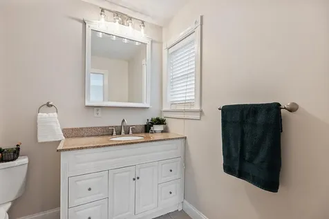 77 Glen Street Augusta ME 04330