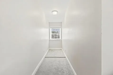77 Glen Street Augusta ME 04330
