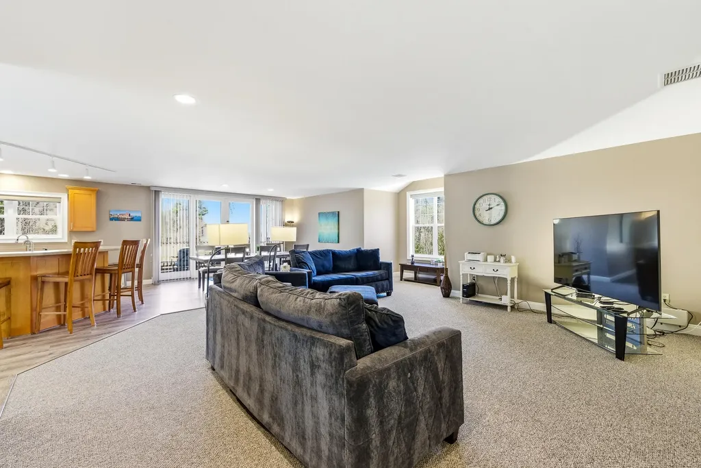 24 Andrews Lane Eliot ME 03903