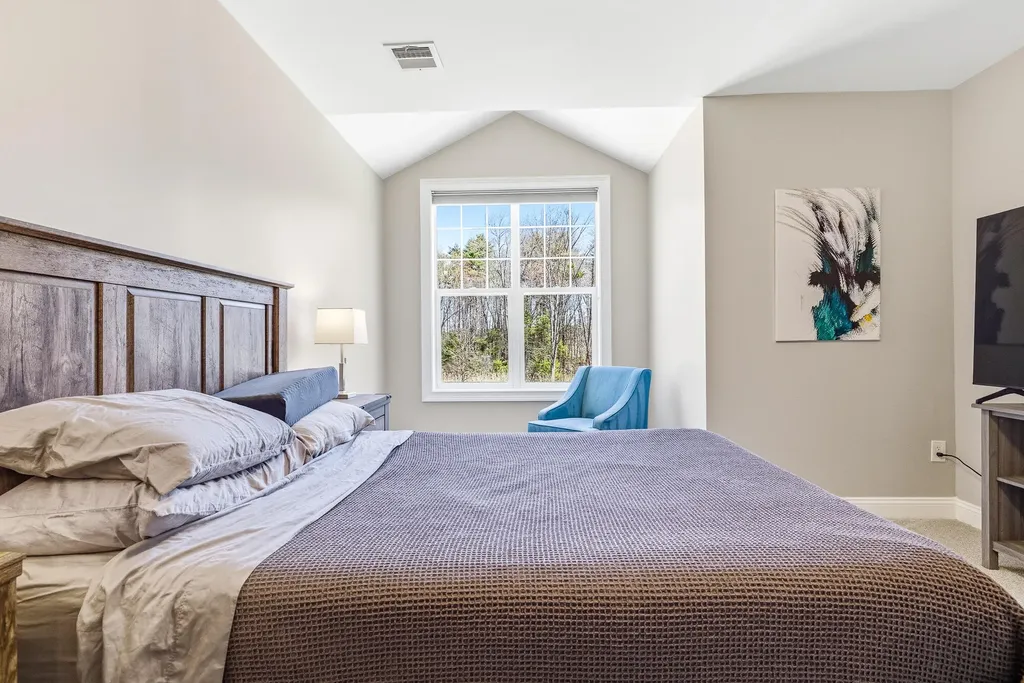 24 Andrews Lane Eliot ME 03903