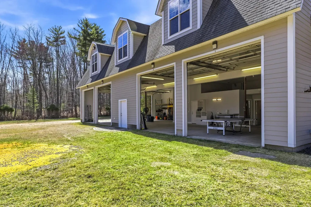 24 Andrews Lane Eliot ME 03903