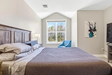 24 Andrews Lane Eliot ME 03903