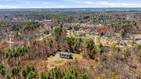 24 Andrews Lane Eliot ME 03903