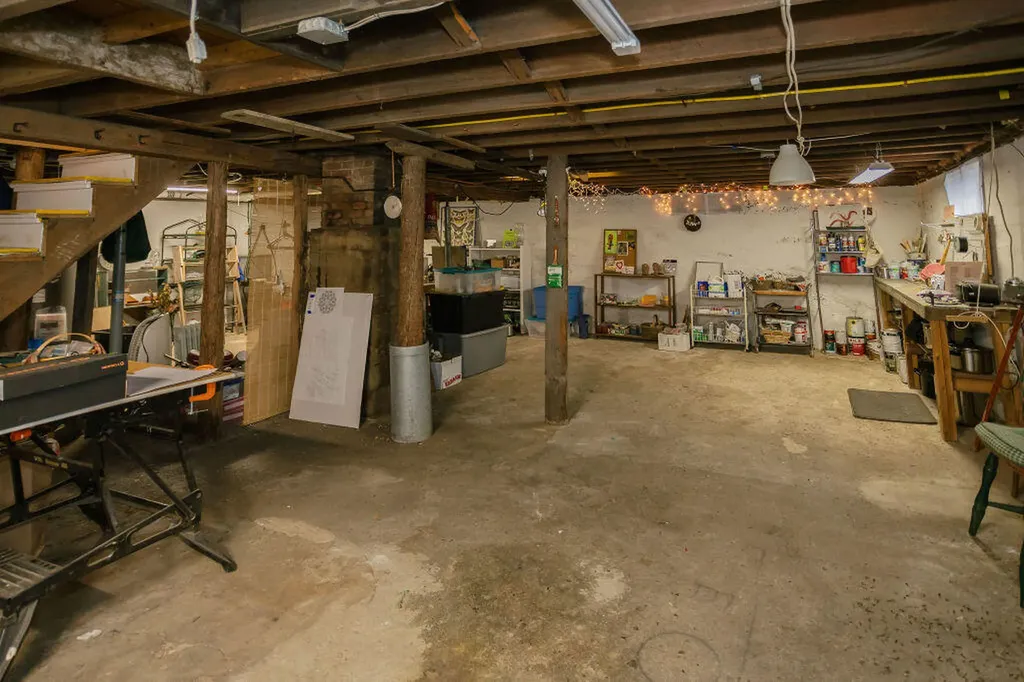 140 Maple Avenue Farmington ME 04938
