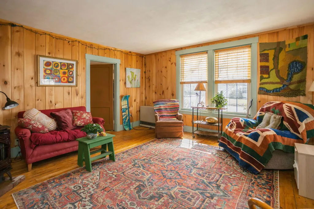 140 Maple Avenue Farmington ME 04938
