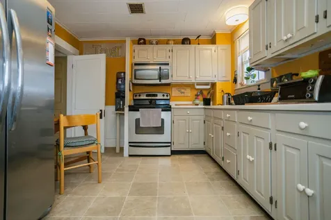 140 Maple Avenue Farmington ME 04938