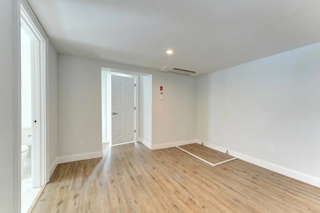 16 Dunlap Street Brunswick ME 04011