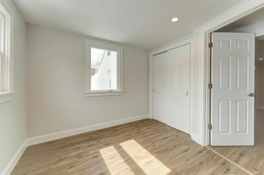 16 Dunlap Street Brunswick ME 04011
