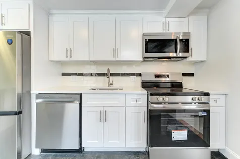 16 Dunlap Street Brunswick ME 04011