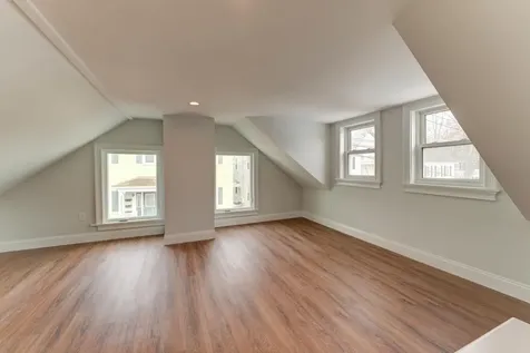 16 Dunlap Street Brunswick ME 04011